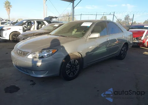 2005 Toyota Camry Le from USA, damaged, VIN 4T1BE32K95U528111